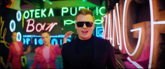 An interesting clip filmed at the Neon Museum in Warsaw