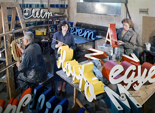 The Birthplace of Budapest’s Neon Lights
