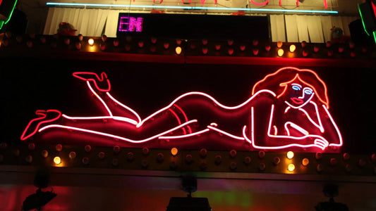 New York’s Neon Obituary